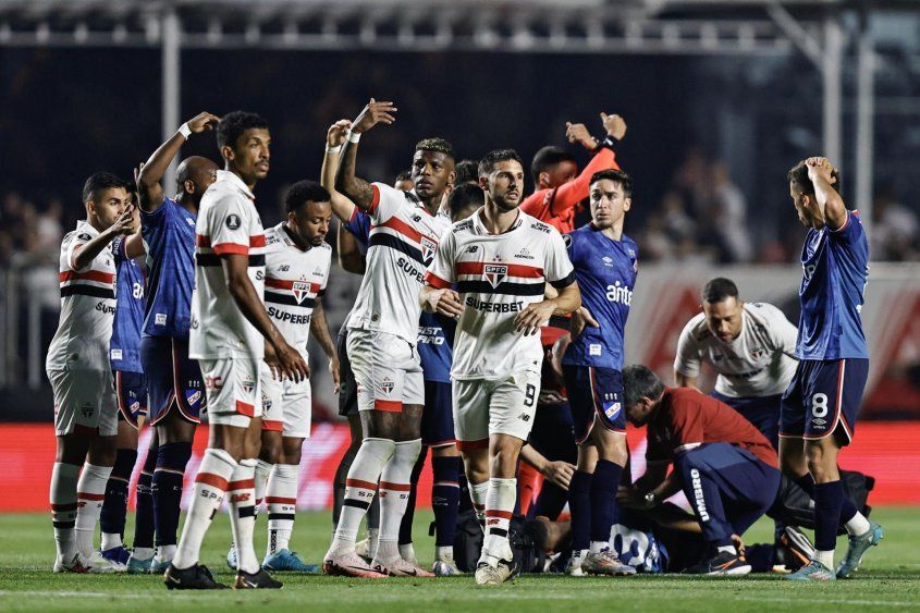 El sentido homenaje por la muerte de Juan Izquierdo de parte del fútbol