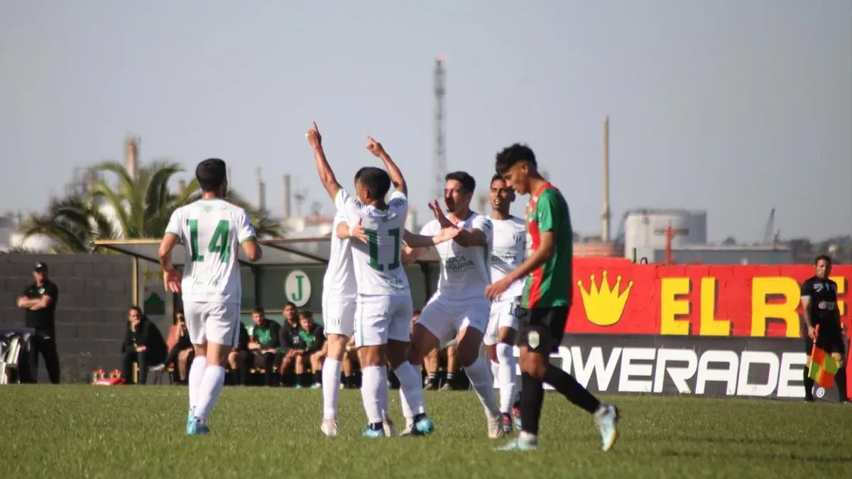 La Luz le ganó a Rampla y jugará con Peñarol en semis de la Copa AUF