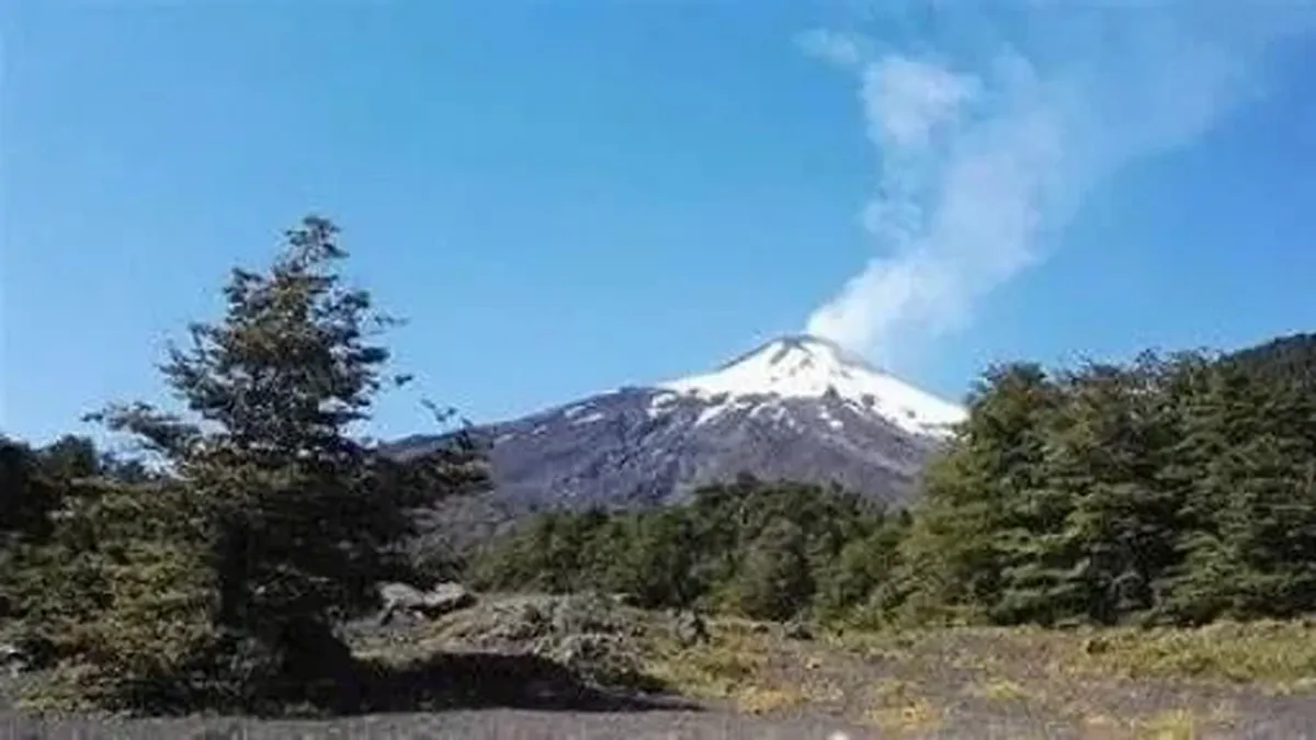 Alerta naranja por la actividad del volcán Villarrica en el Sur de