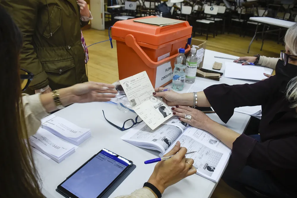 D Nde Voto En El Balotaje De Las Elecciones En Uruguay Consult