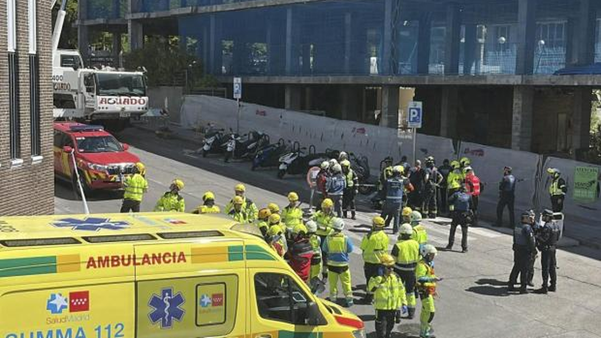 Hallan Los Cuerpos Sin Vida De Los Dos Trabajadores Sepultados Tras El