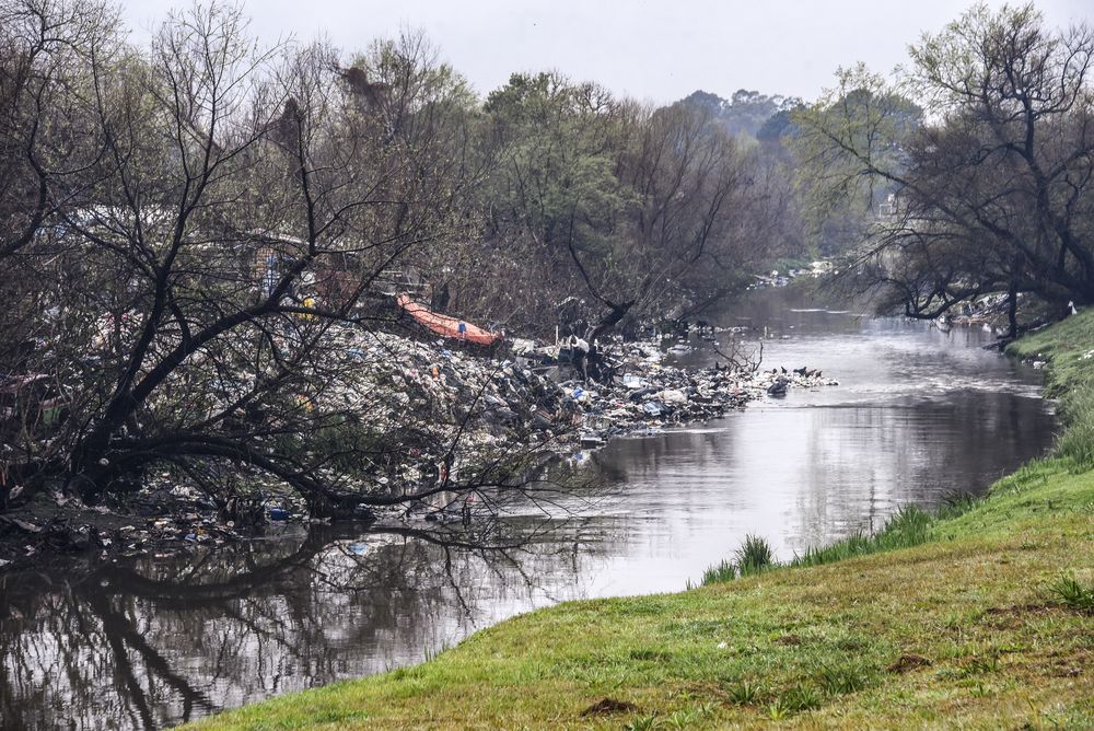 El Arroyo Carrasco visto desde el puente de Camino Carrasco