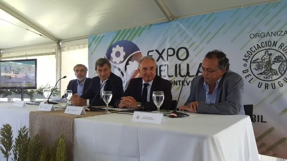 Edgardo Cardozo, Alejandro Carvalho, Pablo Zerbino y Fernando Nopitsch durante la conferencia de presentación de la Expo Melilla 2017.