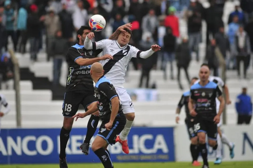 Danubio le ganó a Cerro