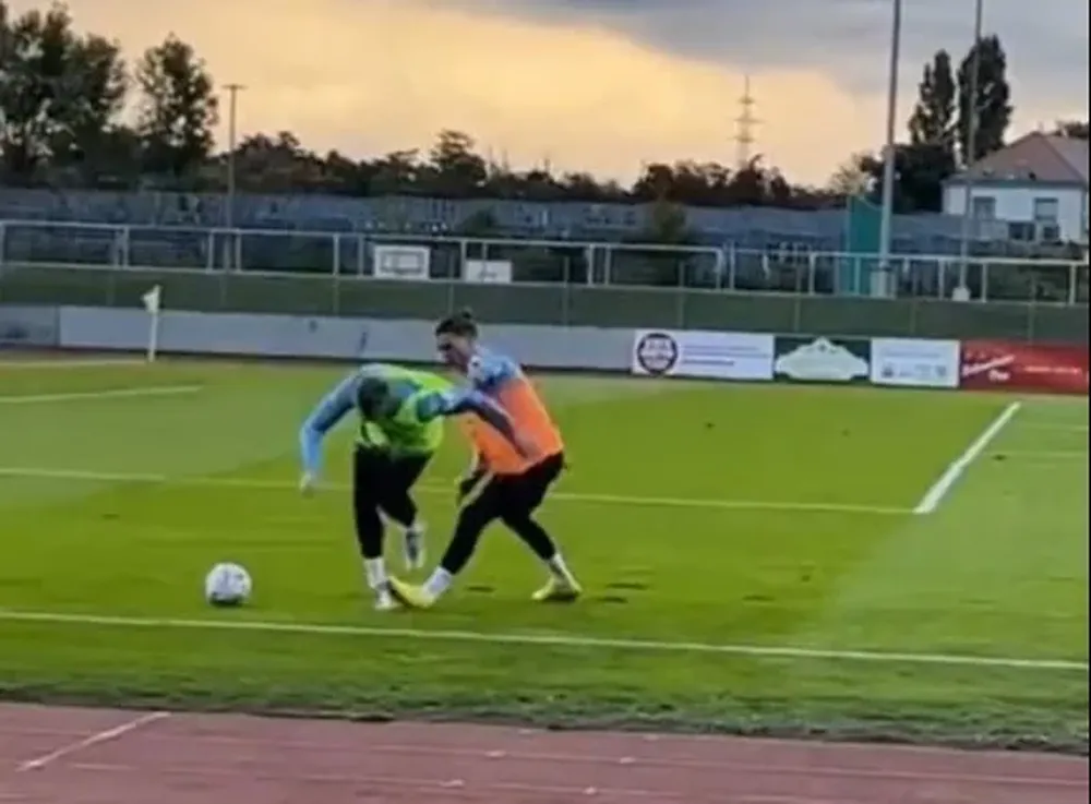 El video de Darwin Núñez y su jugada en la práctica de Uruguay