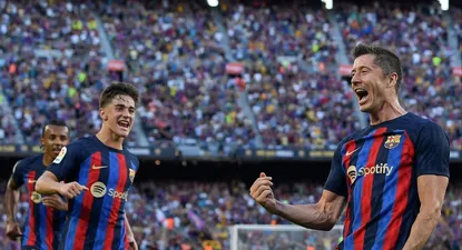 Lewandowski celebra el 1-0 para Barcelona junto a Gavi