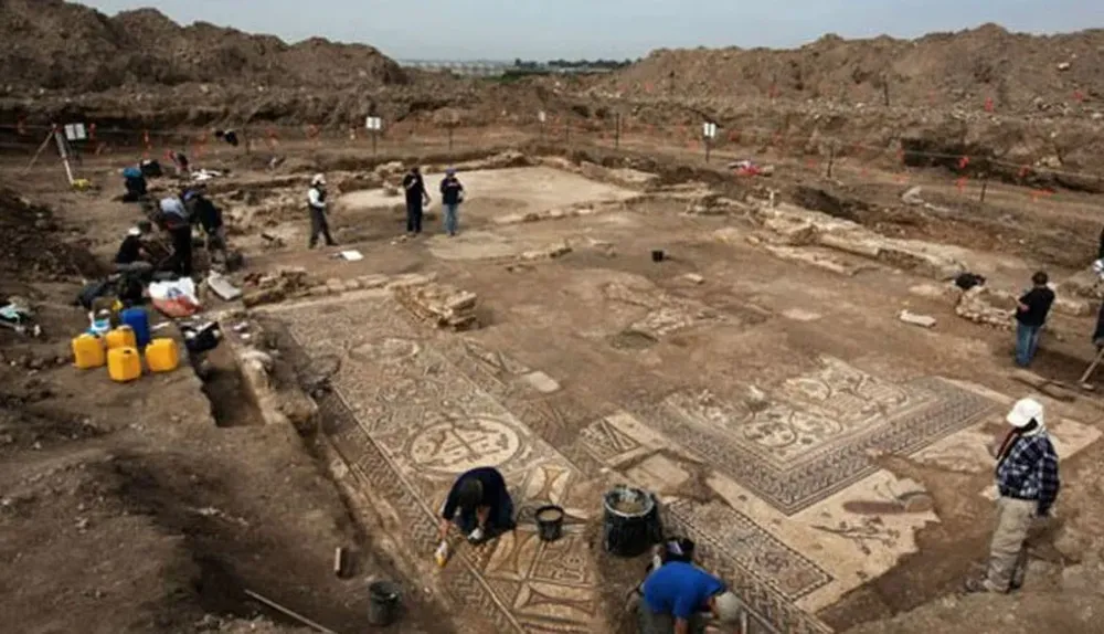 Vista aérea de la planta de la iglesia bizantina.