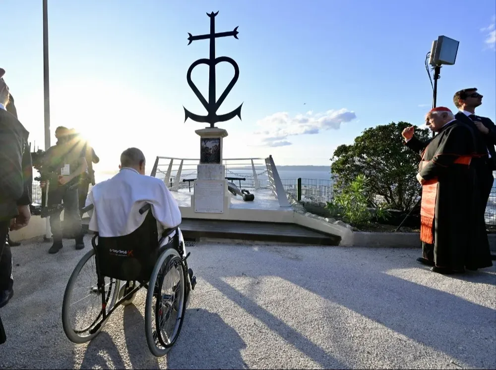 “No son cifras. Son nombres y apellidos, rostros e historias, vidas rotas y sueños destrozados”, recordó Jorge Bergoglio