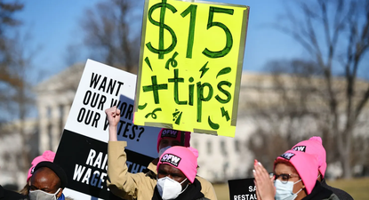 El Observador | Salario mínimo  - AFP.webp