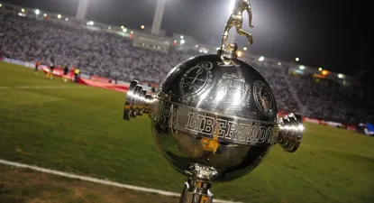 El trofeo de la Copa Libertadores
