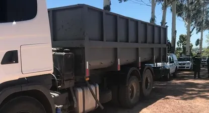 El camionero fue detenido en Camino Pense, en las afueras de Mercedes (Soriano)