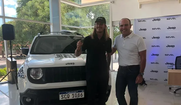Sevel Uruguay presentó a Lucas Madrid como nuevo embajador de Jeep