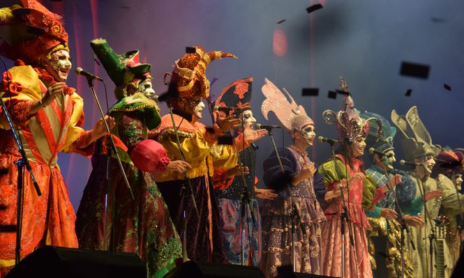 Tablados: la tabla de contratos acumulados la lidera Asaltantes con Patente.