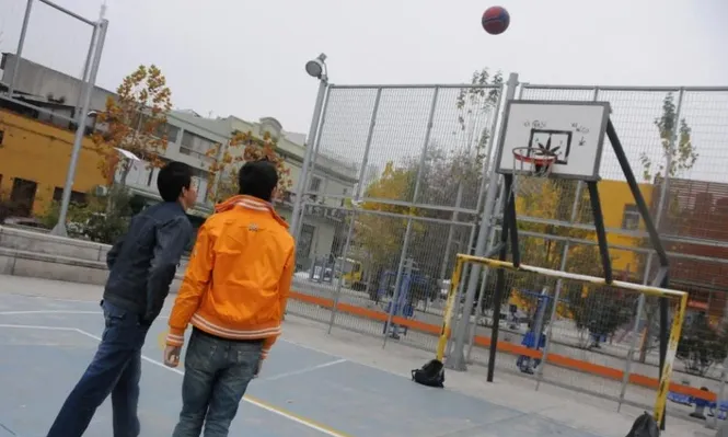 Lugar de encuentro al que llegaron delincuentes