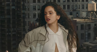 Campaña publicitaria de Rosalía para New Balance