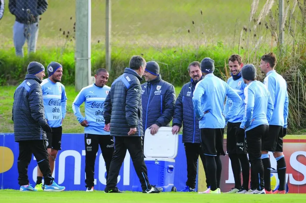 Primera práctica de Uruguay para la Copa América Centenario