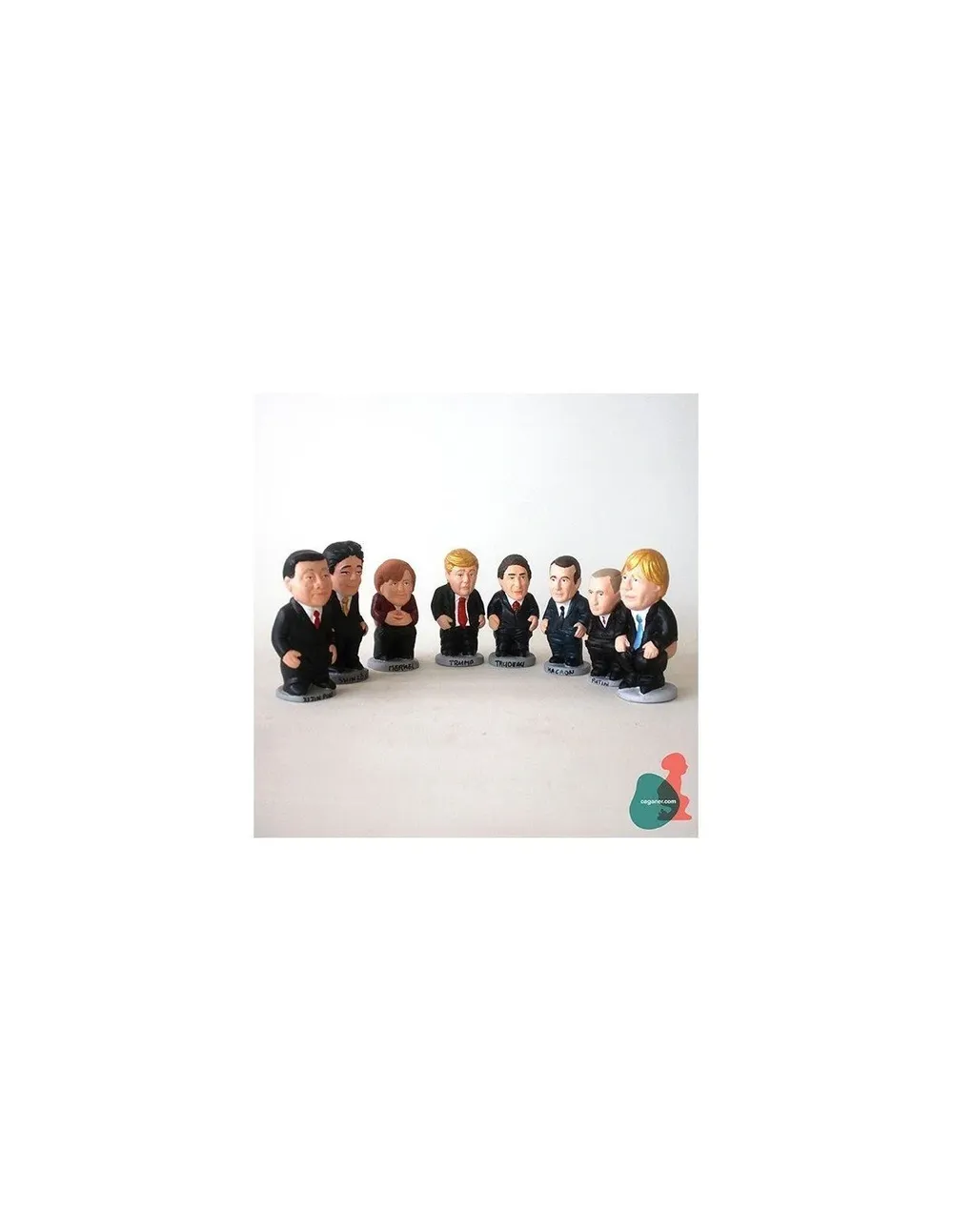 Caganer Xi Jinping, Caganer Merkel, Caganer Trump, Caganer Trudeau. Caganer Macron Caganer Putin, Caganer Boris Johnson