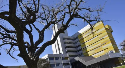 salud publica pretende mejorar el traslado de pacientes con ayuda de privados