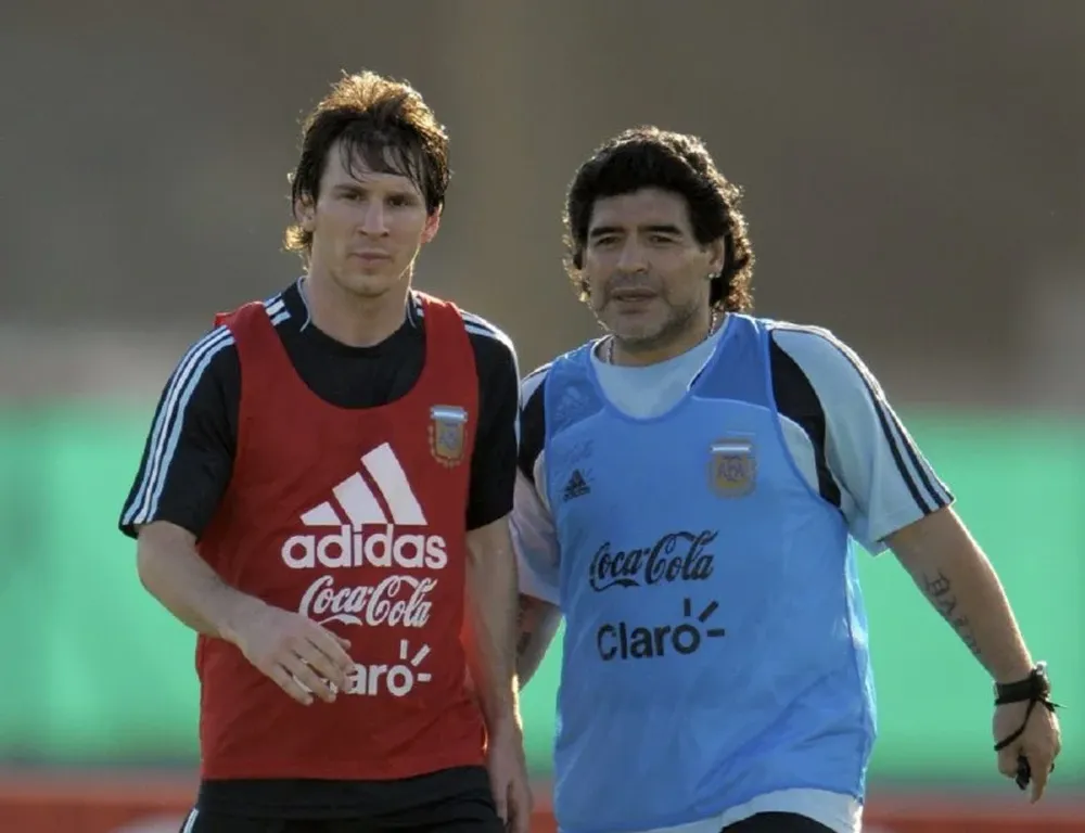 Messi y Maradona en 2009