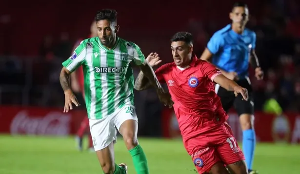 Urreta en La Paternal