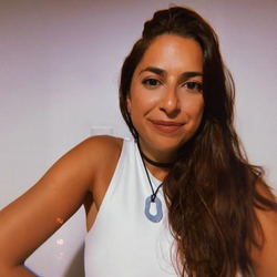perfil candi martin.png