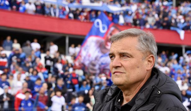 Diego Aguirre, técnico de Peñarol, dirigió por primera vez un clásico ante Nacional en el Gran Parque Central