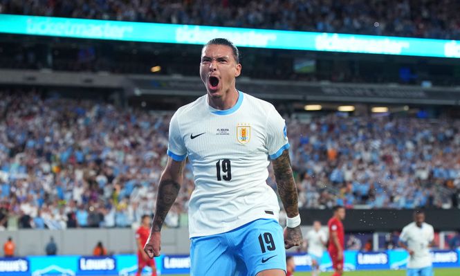 Darwin Núñez, con dos tantos, es uno de los goleadores de la Copa América