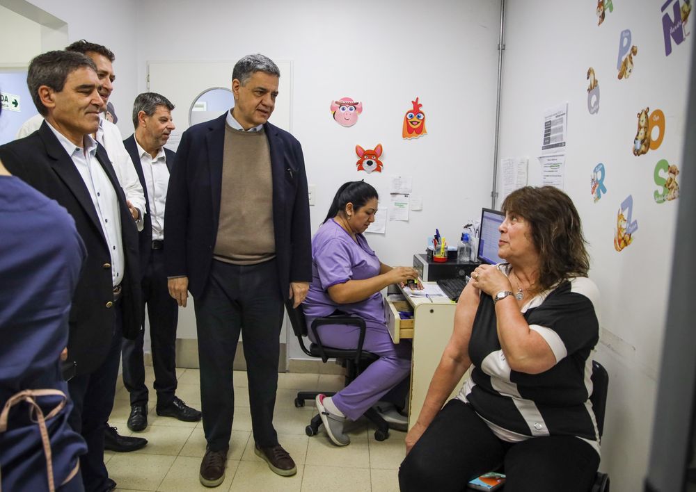 Jorge Macri presenta la campaña de vacunación