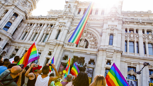 Orgullo 2025 en Madrid: entidades LGTBI+ conmemoran los 20 años avanzando en derechos, ni un paso atrás