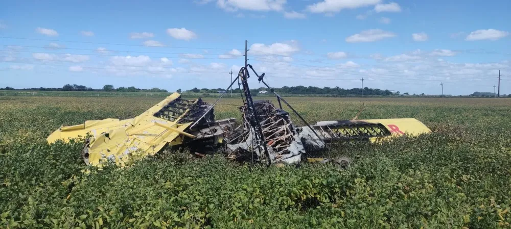La avioneta fumigadora que cayó y se prendió fuego cerca de Vergara, en Treinta y Tres