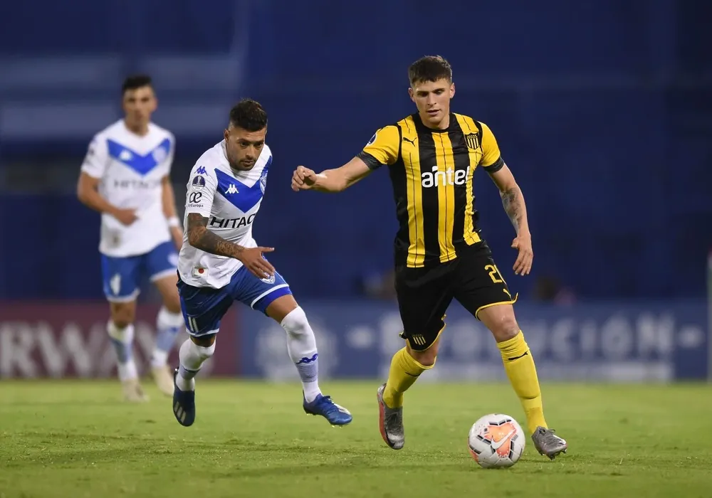 Giovanni González se queda en Peñarol hasta fin de año