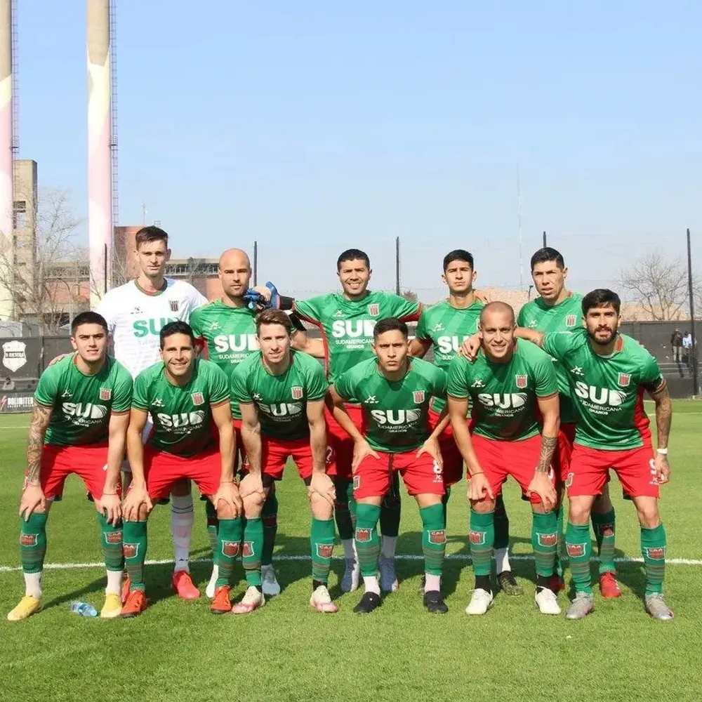 Plantel del Club Agropecuario Argentino