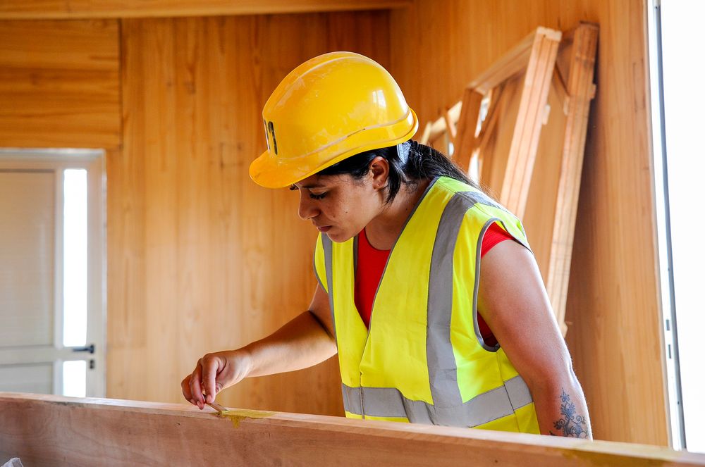 Mevir promueve un mayor uso de madera en sus soluciones habitacionales.