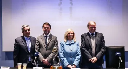 Ricardo Méndez, Ignacio Alonso, Beatriz Argimón y Sebastián Bauzá en el lanzamiento