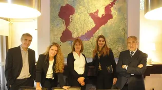 Álvaro Suárez, Lizette Du Pond, Laura Clavera, Claudia Colaferro y Gonzálo Suárez