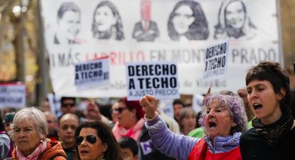 Miles de personas se manifiestan en toda España contra el negocio de la vivienda