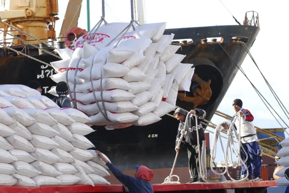 Uruguay exporta cerca del 100% del arroz que produce, con cáscara o elaborado.
