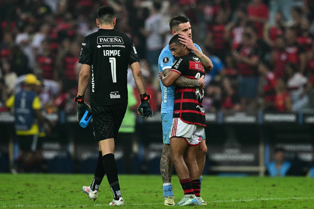 Renzo Orihuela y Nicolás De La Cruz