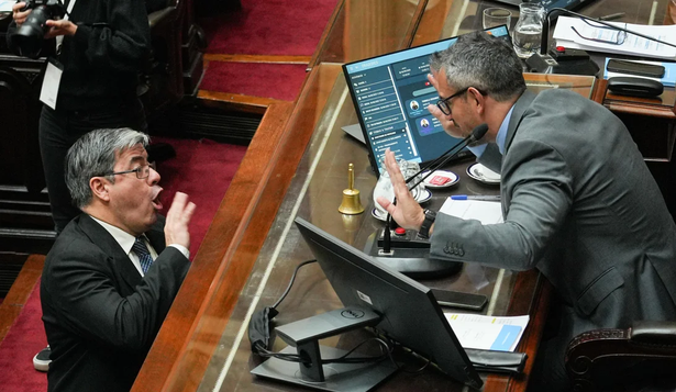 El Gobierno dilata la aplicación de la Ley de Discapacidad y la oposición del Congreso amenaza.