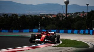 Carlos Sainz largará cuarto en Hungría.