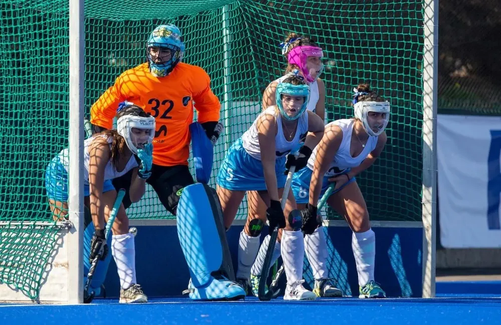 Las junior aprontan su mundial