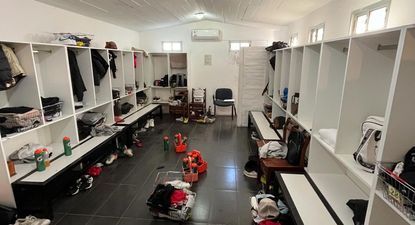 Vestuario visitante del Estadio Saroldi de River Plate