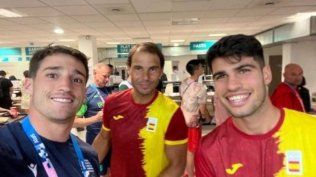 Mateo Viñals, Rafael Nadal y Carlos Alcaraz en la previa de los Juegos Olímpicos
