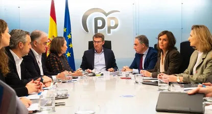 El líder del PP, Alberto Núñez Feijóo, preside la reunión del comité de dirección del PP.