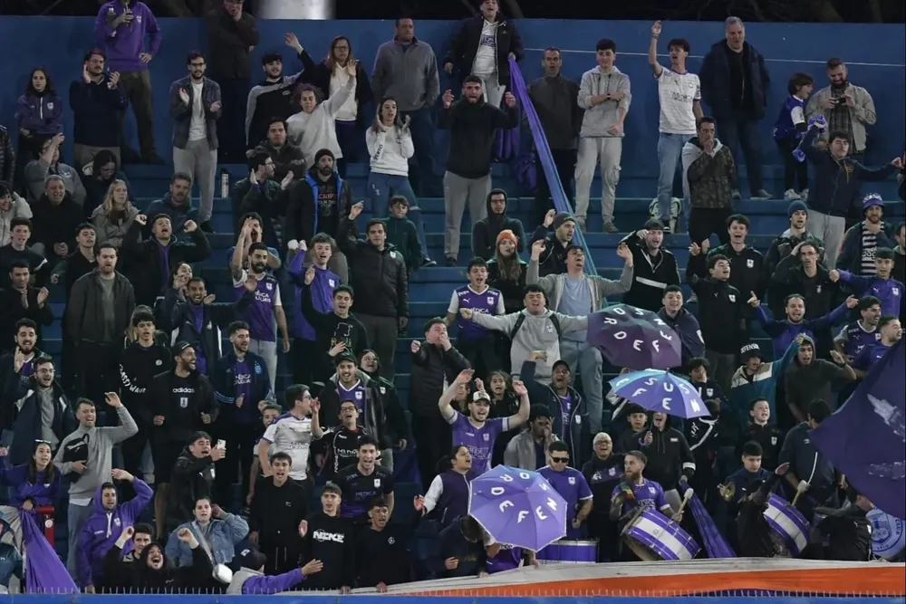 Hinchas de Defensor Sporting