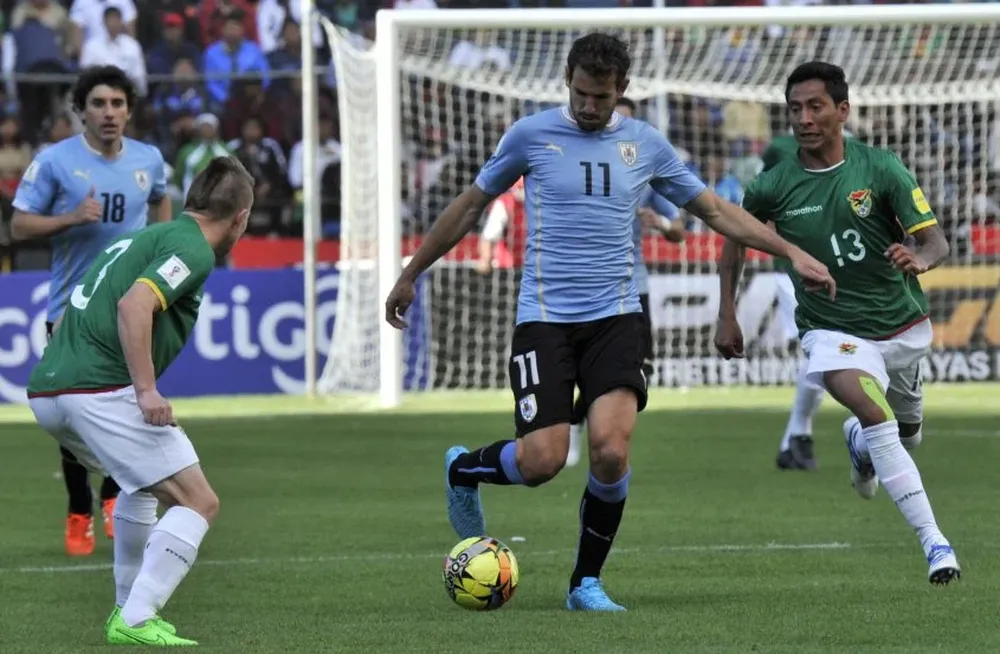 Cristhian Stuani ante Bolivia