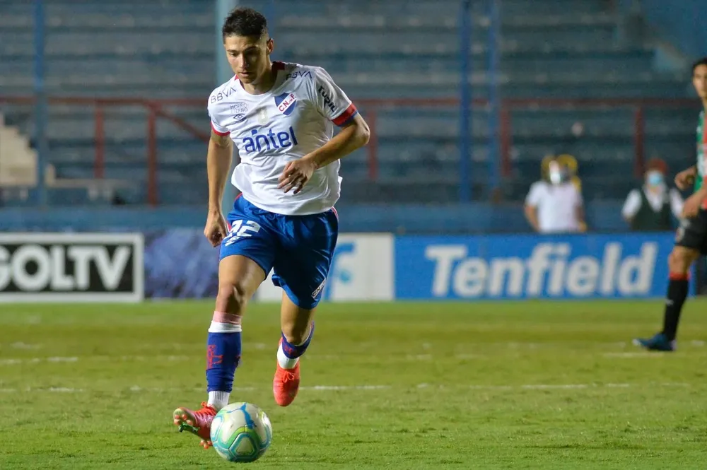 Mala noticia para Emiliano Martínez