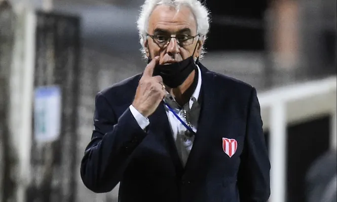 River Plate derrotó a Defensor Sporting y lo arrimó al abismo