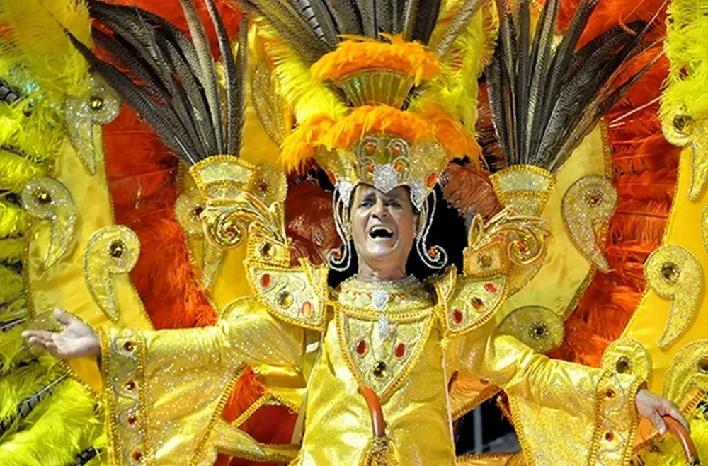 Carnaval uruguayo con mucho de brasileño