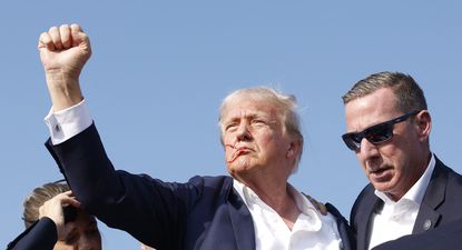 Violencia política, temor por el futuro y el recuerdo de las horas más oscuras: así analizaron los medios de EEUU el atentado contra Trump